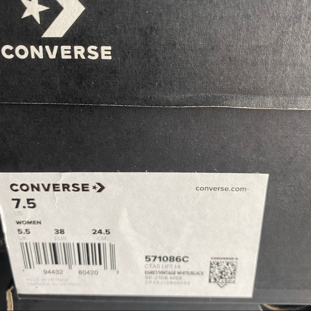 Converse Women’s Chuck Star It's Okay To Wander Platform - Picture 10 of 10